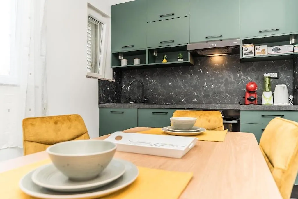 Apartman Zorenija ザダル クロアチア